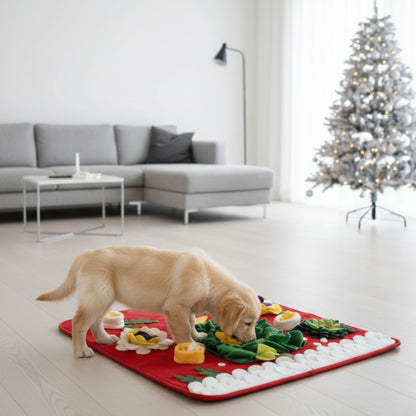 Close-up of felt strips and non-slip backing on snuffle mat