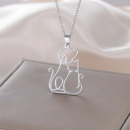Pet Lovers Necklace – Elegant Puppy & Kitten Embrace Pendant