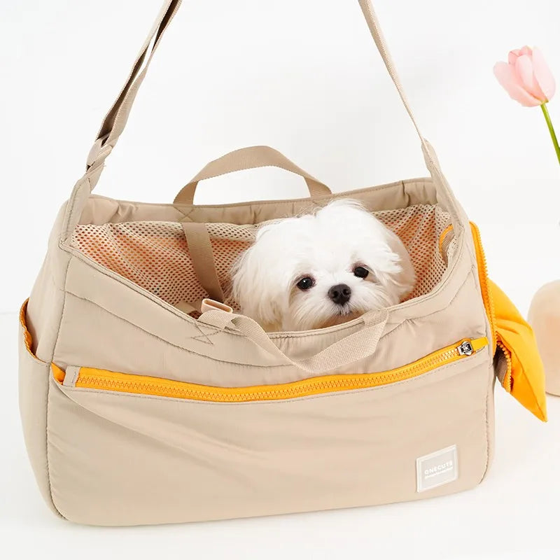 Stylish Pet Shoulder Bag – Your Pet’s Luxury Travel Companion