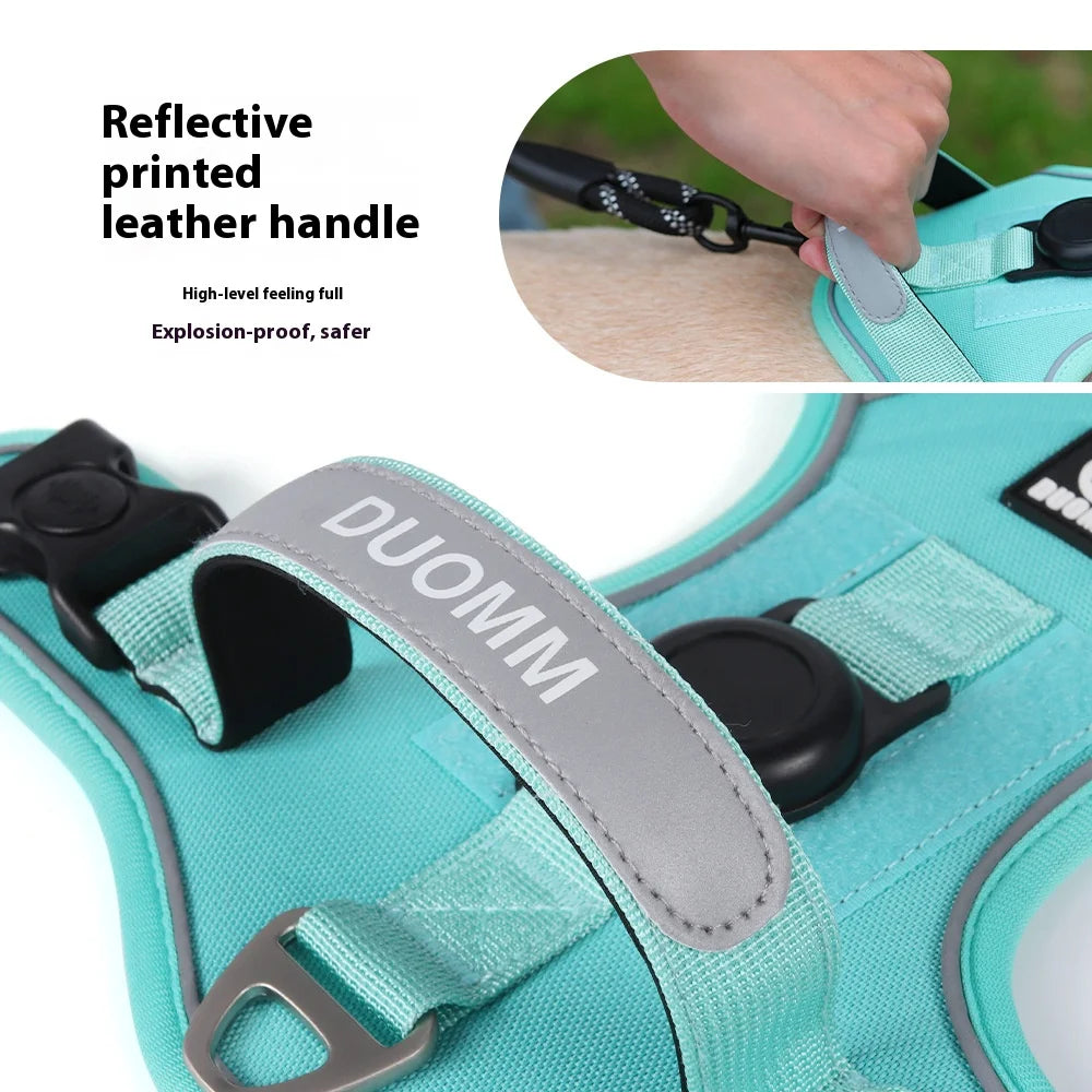 No-Pull Pet Harness with GPS Compatibility – Safe Walks for Big Dogs