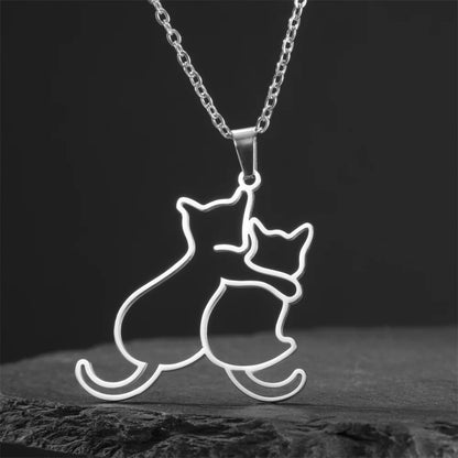 Pet Lovers Necklace – Elegant Puppy & Kitten Embrace Pendant