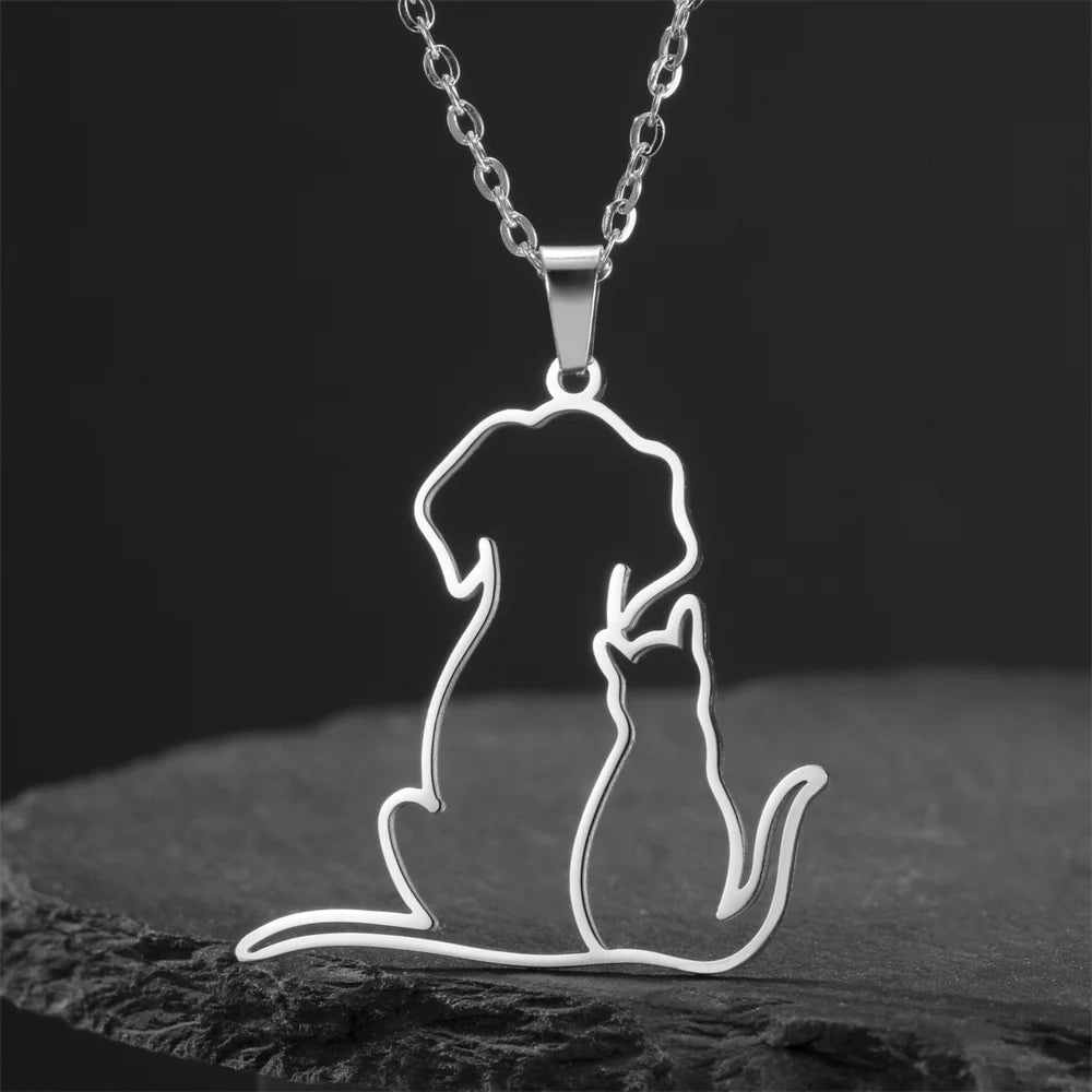 Pet Lovers Necklace – Elegant Puppy & Kitten Embrace Pendant